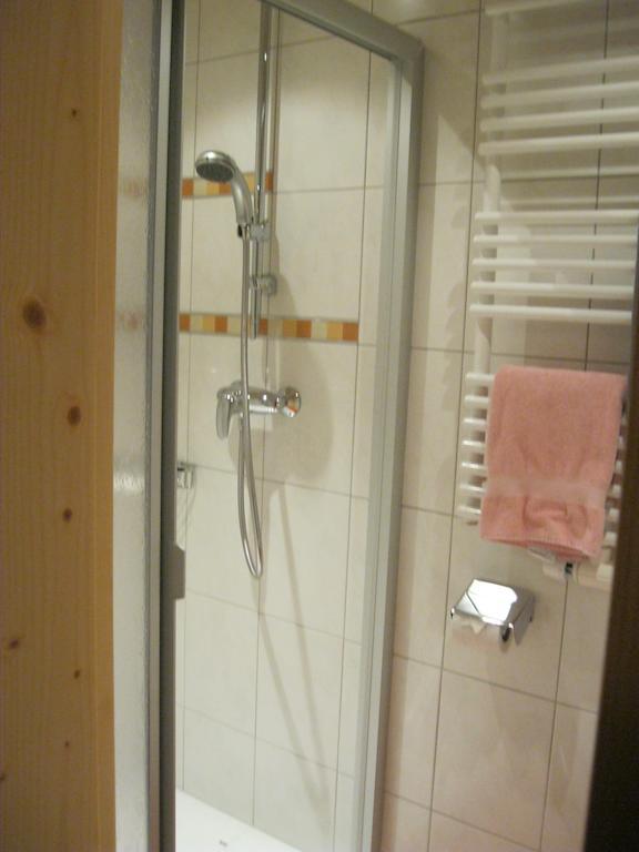 Gaestehaus Sahler Gaschurn Habitación foto